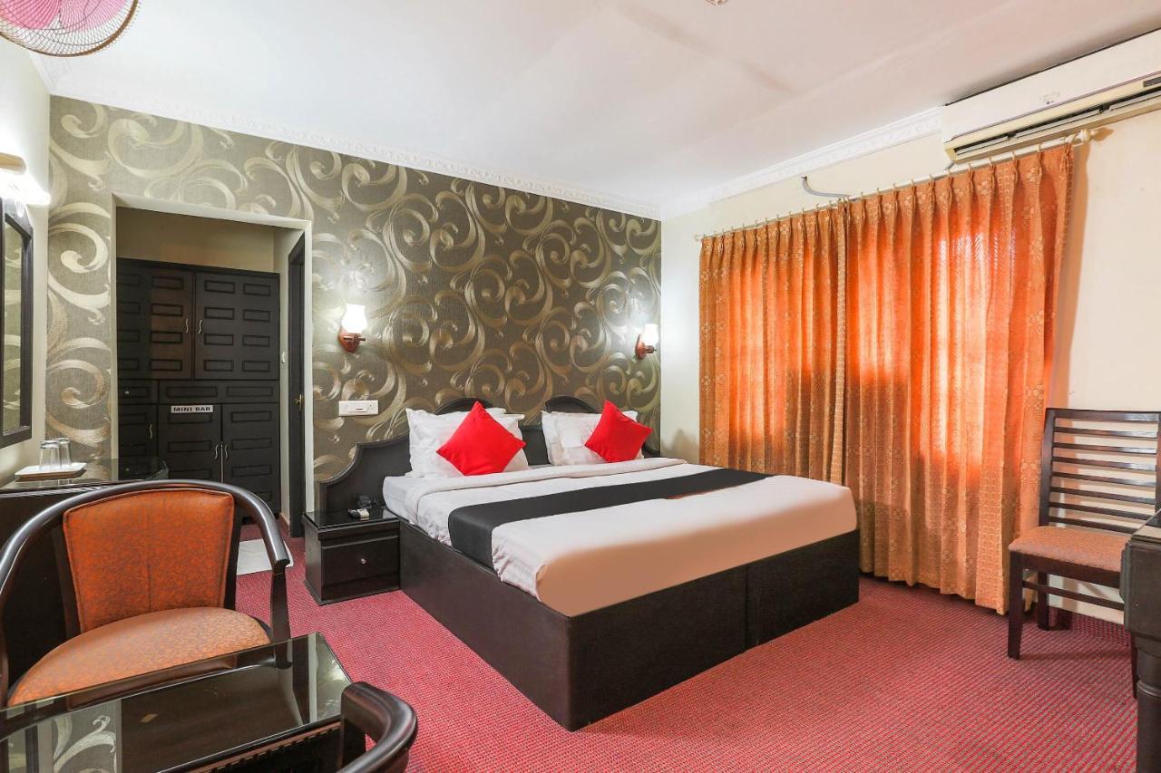 Capital O 72337 Hotel Konkan Tadka Mumbai  Buitenkant foto