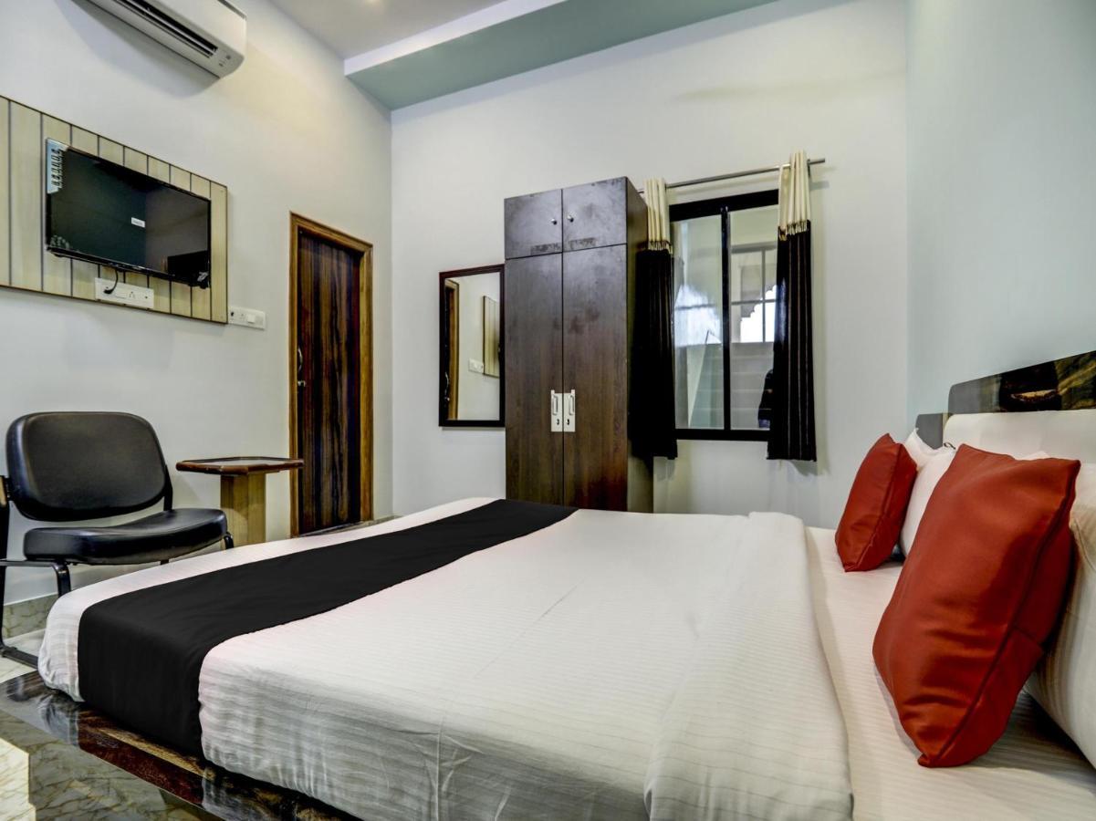 Capital O 72337 Hotel Konkan Tadka Mumbai  Buitenkant foto