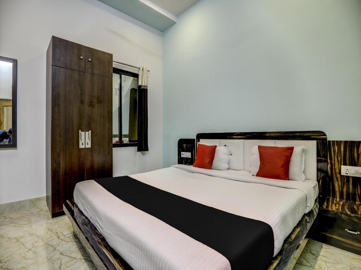 Capital O 72337 Hotel Konkan Tadka Mumbai  Buitenkant foto