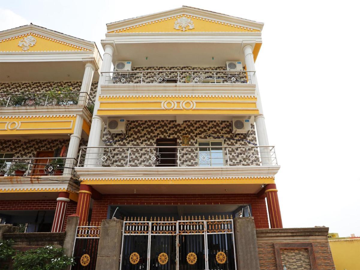 Capital O 72337 Hotel Konkan Tadka Mumbai  Buitenkant foto