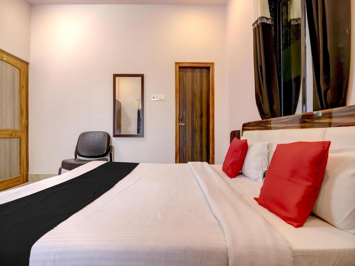 Capital O 72337 Hotel Konkan Tadka Mumbai  Buitenkant foto